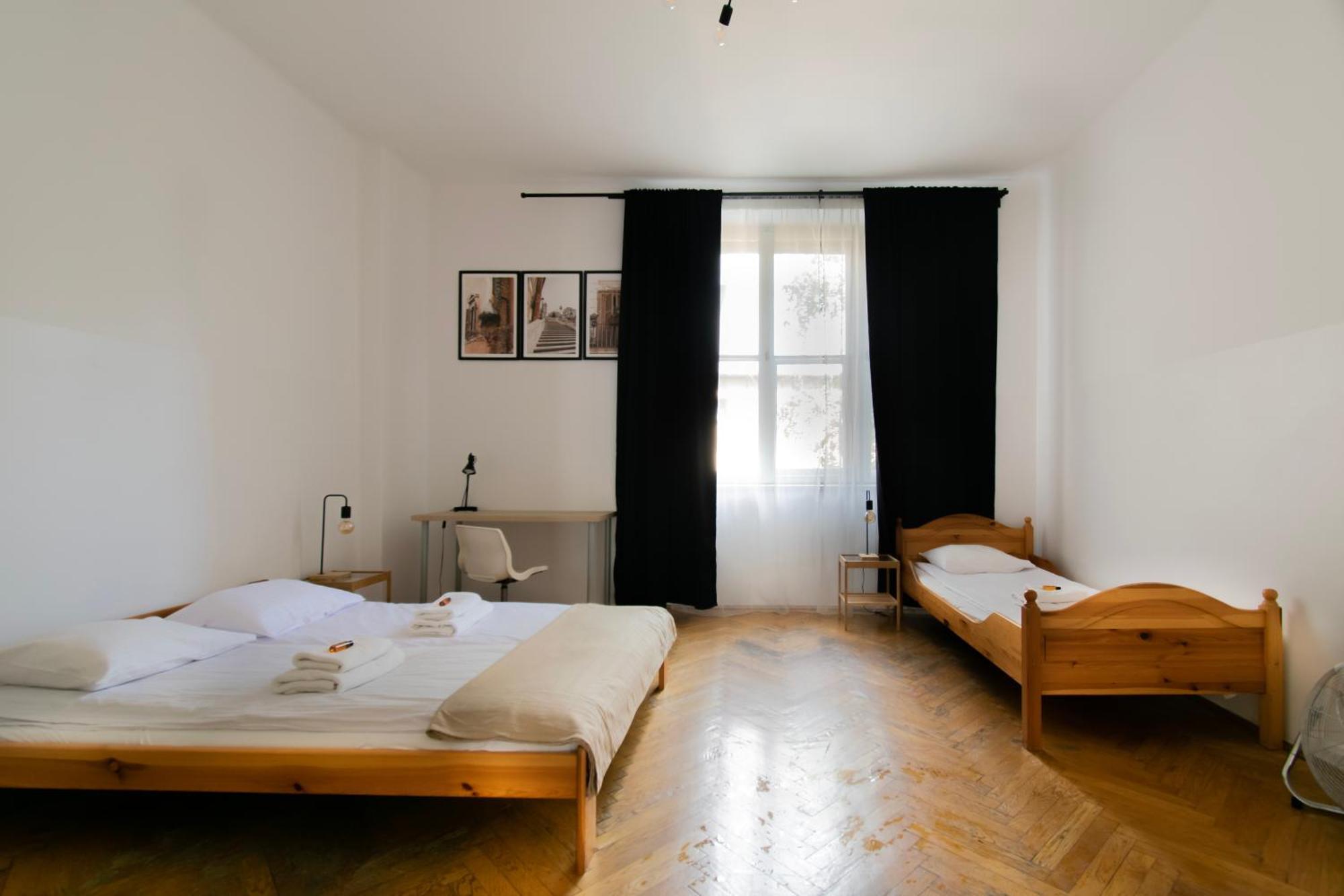 Retro Apartmentments Lobzowska Street Cracovie Extérieur photo