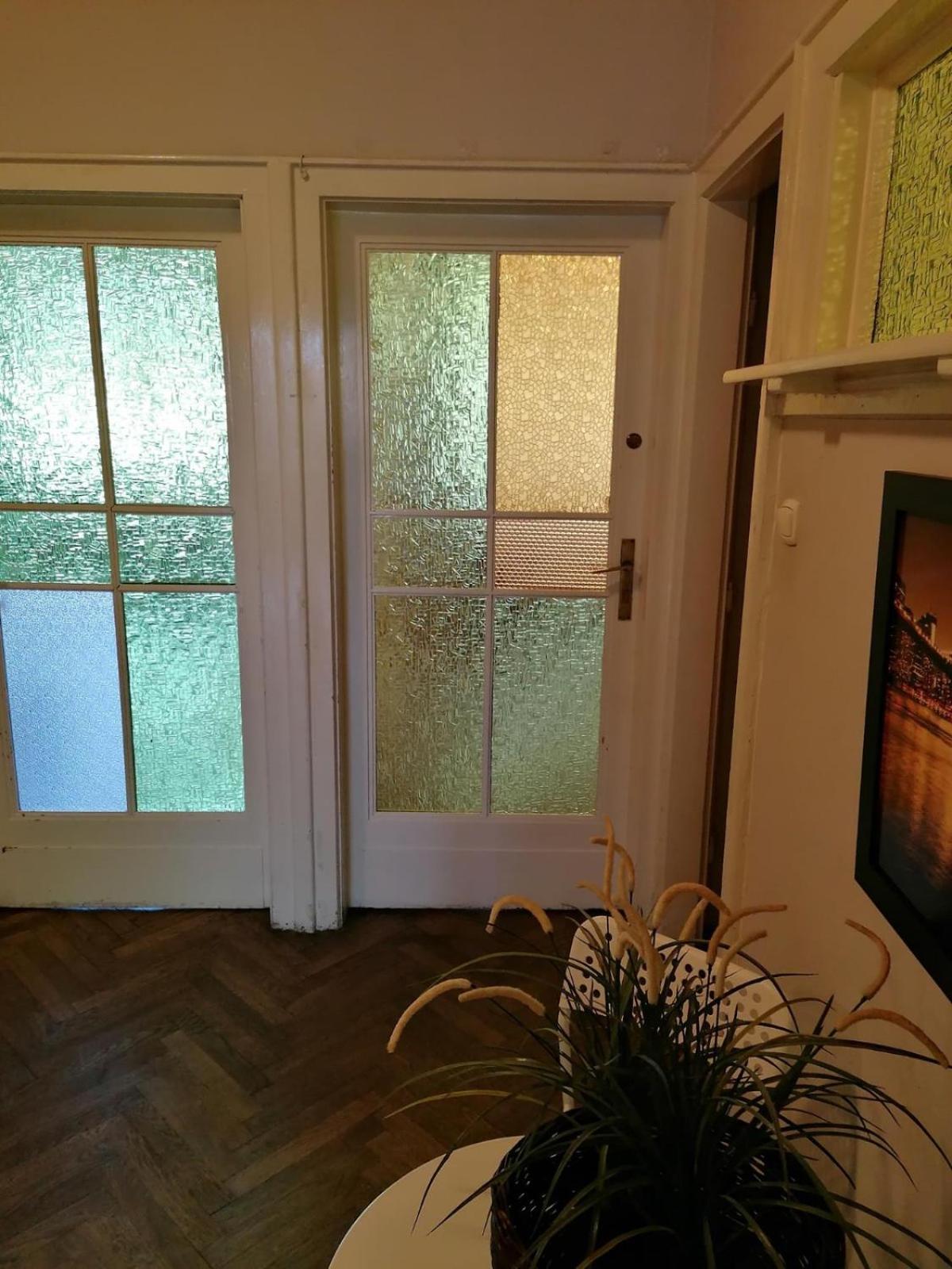 Retro Apartmentments Lobzowska Street Cracovie Extérieur photo