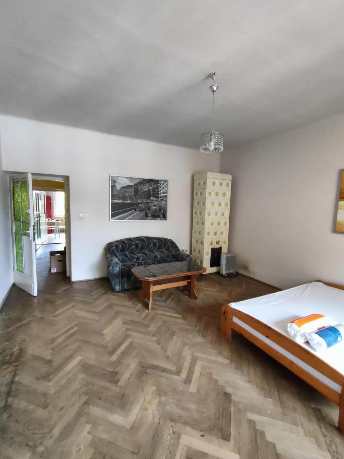Retro Apartmentments Lobzowska Street Cracovie Extérieur photo