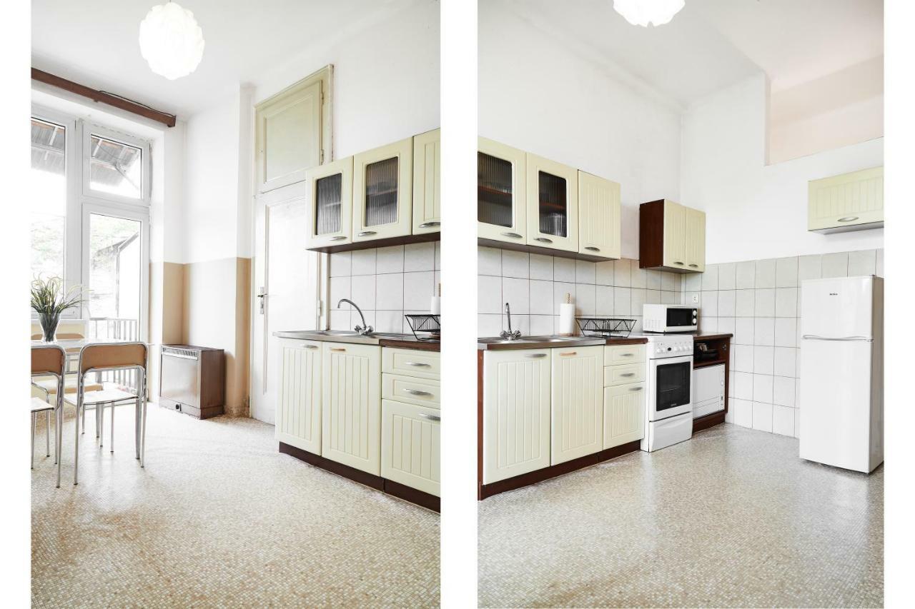 Retro Apartmentments Lobzowska Street Cracovie Extérieur photo